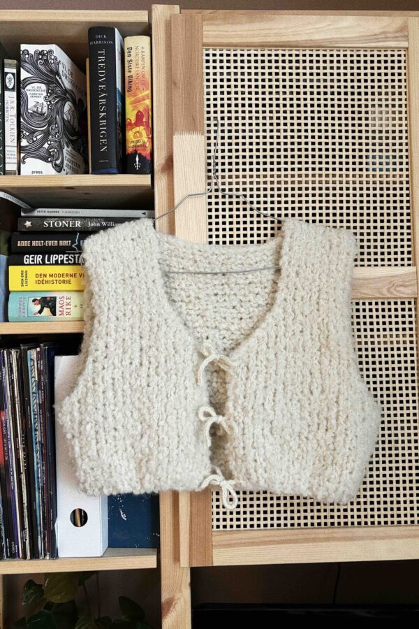 Lovelace vest - Image 2