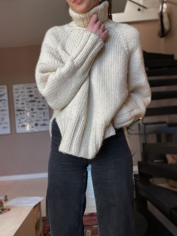 Charles sweater - Image 9